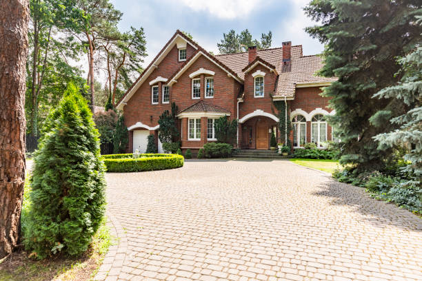 Best Professional Driveway Pavers  in North Newton, KS